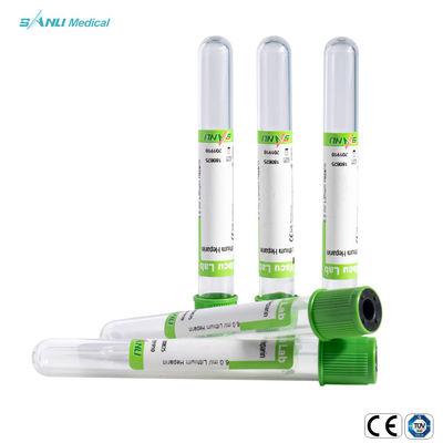 Dessus vert de tubes de collection de sang en verre d'héparine de lithium pour des essais de biochimie